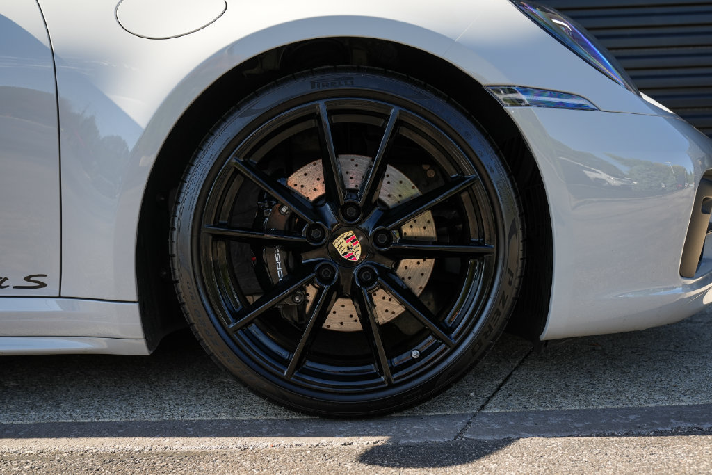 Certified 2023 Porsche 911 Carrera S RWD image 35