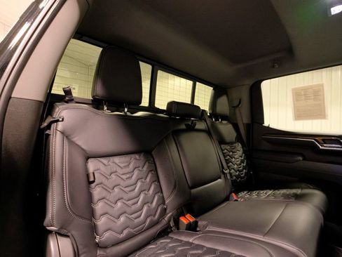 Used 2025 Chevrolet Silverado 1500 RST w/ Convenience Package II image 21