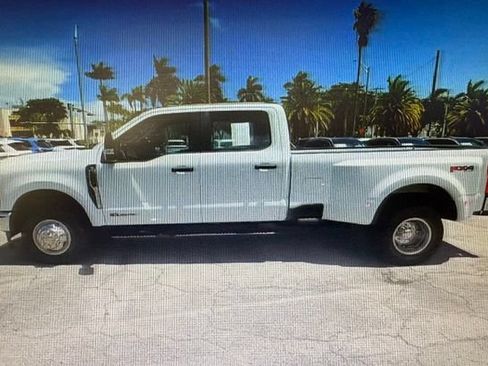 Used 2024 Ford F350 XL AWD/4WD image 4