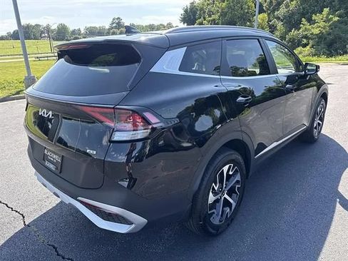 Certified 2025 Kia Sportage EX AWD/4WD image 6