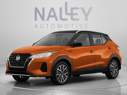 Used 2021 Nissan Kicks SV w/ Exterior Package FWD image 1