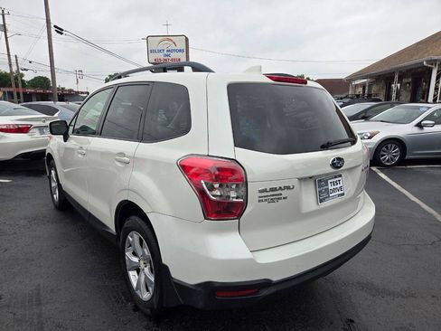 Used 2016 Subaru Forester 2.5i Premium AWD/4WD image 4