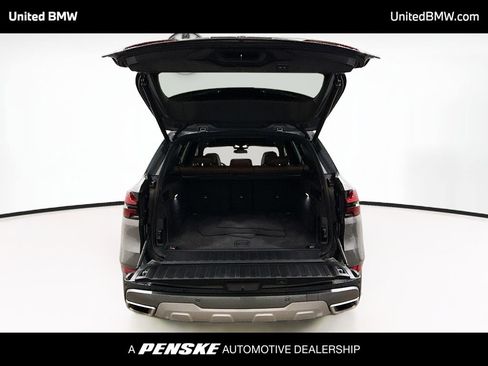 Used 2025 BMW X5 xDrive40i image 14