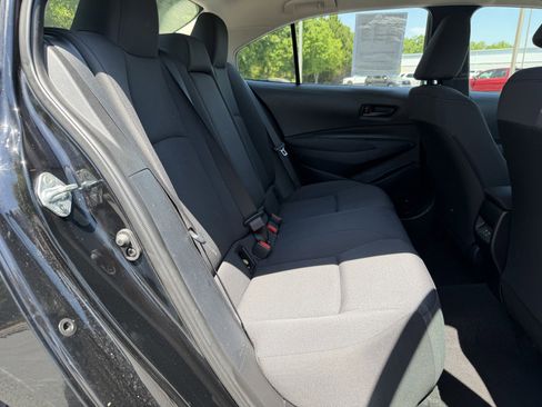 Used 2024 Toyota Corolla LE FWD image 11