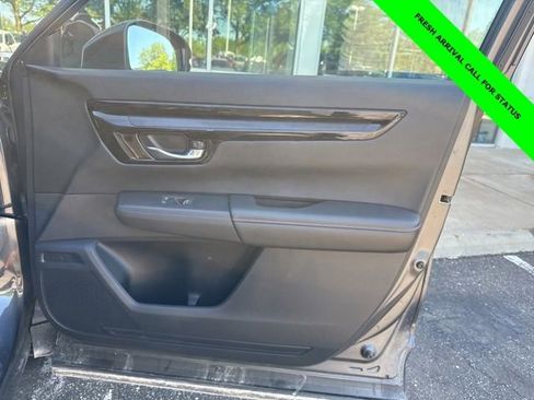 Used 2025 Honda CR-V Sport Touring image 22