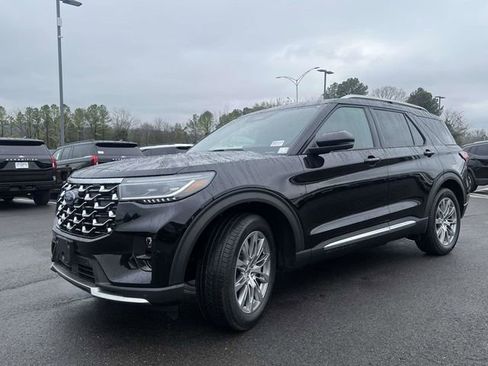 New 2026 Ford Explorer Active w/ Active Comfort Package image 7