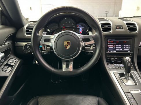 Used 2016 Porsche Cayman RWD image 27