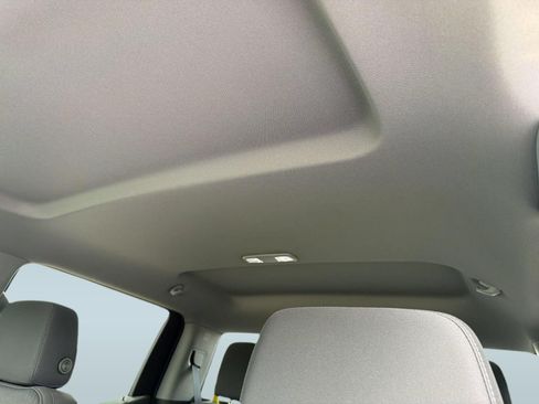Certified 2023 Chevrolet Silverado 1500 LT RWD image 22
