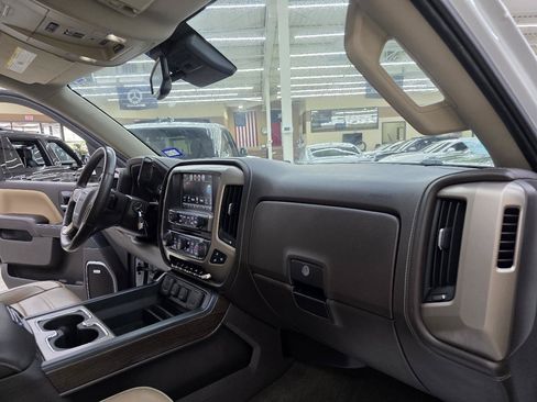 Used 2017 GMC Sierra 1500 Denali AWD/4WD image 20