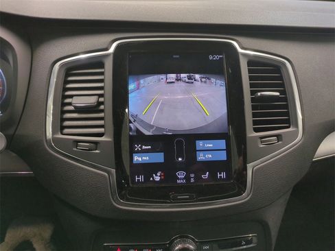 Used 2021 Volvo XC90 T5 Momentum w/ Climate Package image 26