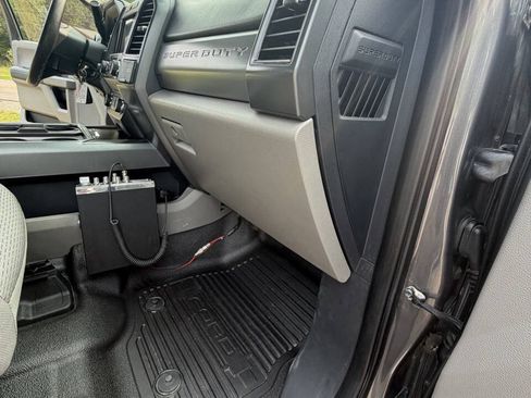 Used 2022 Ford F250 XLT w/ XLT Value Package AWD/4WD image 37