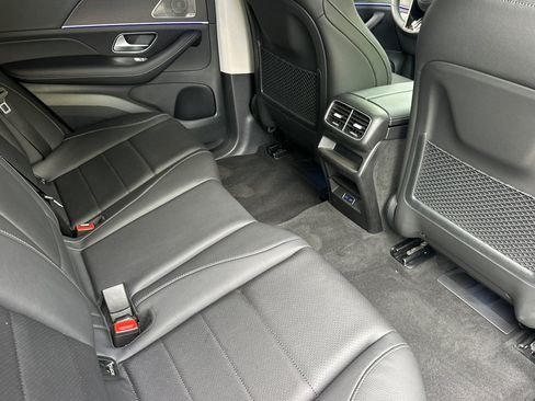 Used 2026 Mercedes-Benz GLE 450 4MATIC image 35