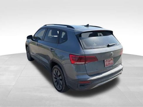 Used 2024 Volkswagen Taos S FWD image 5