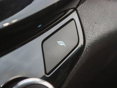 Used 2015 Chevrolet Spark LT image 33