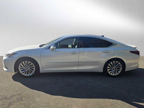 Used 2021 Lexus ES 350 Luxury image 6
