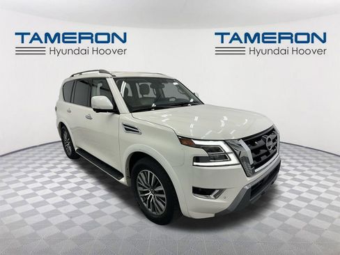 Used 2023 Nissan Armada SL RWD image 7