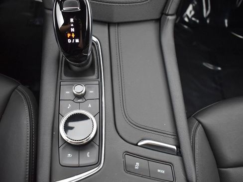 Used 2023 Cadillac XT6 Premium Luxury w/ Technology Package image 23