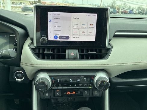 Used 2023 Toyota RAV4 XLE image 28