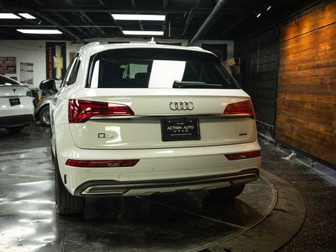 Used 2023 Audi Q5 2.0T Premium w/ Convenience Package AWD/4WD image 6