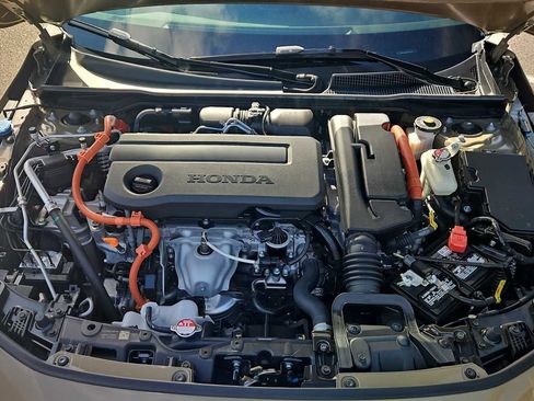 Certified 2025 Honda Civic Sport image 18