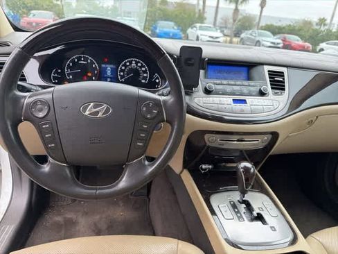 Used 2009 Hyundai Genesis 3.8 w/ Premium Plus Pkg 3 image 10