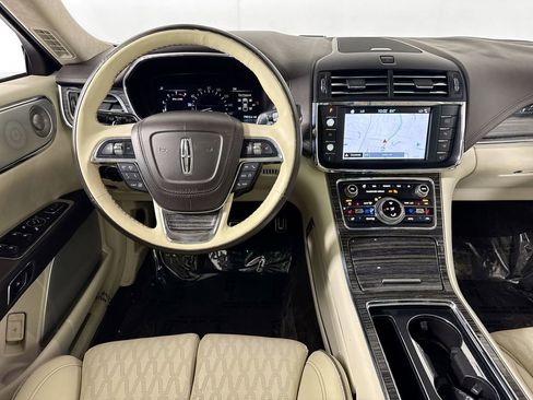 Used 2018 Lincoln Continental Black Label FWD image 29
