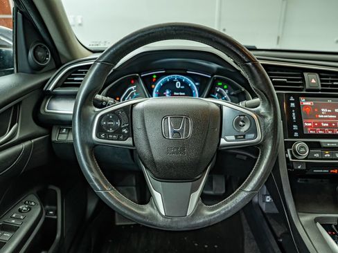 Used 2017 Honda Civic EX-L image 22