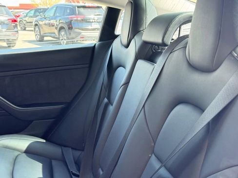 Used 2022 Tesla Model 3 Long Range image 22