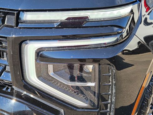 Used 2026 Chevrolet Tahoe Z71 w/ Z71 Off-Road Package AWD/4WD image 10