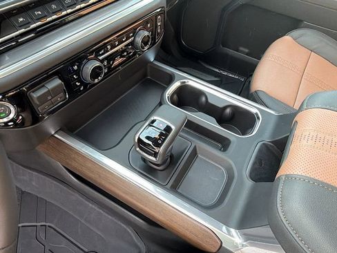 New 2026 Chevrolet Silverado 1500 High Country image 23