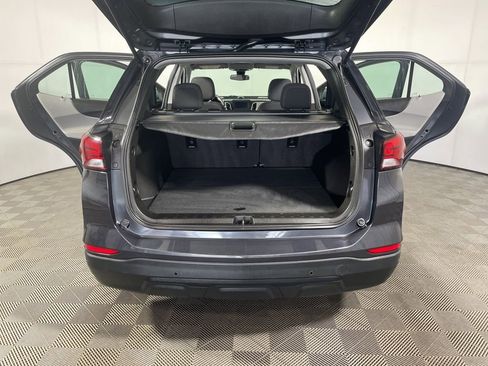 Used 2022 Chevrolet Equinox LS AWD/4WD image 21
