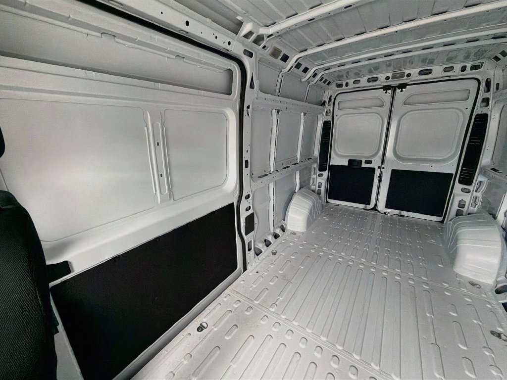New 2026 RAM ProMaster 2500 w/ Cold Weather Group FWD image 30