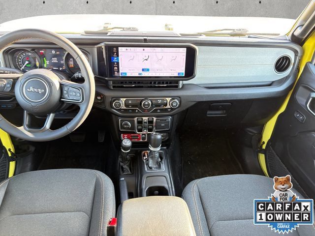 Used 2024 Jeep Wrangler Unlimited AWD/4WD image 20