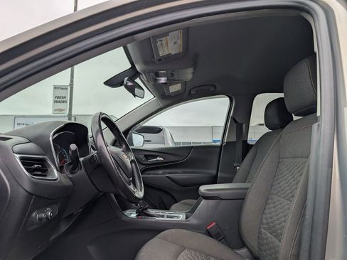 Used 2019 Chevrolet Equinox LT image 9