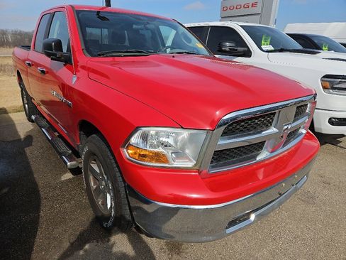 Used 2011 RAM 1500 Classic SLT image 3