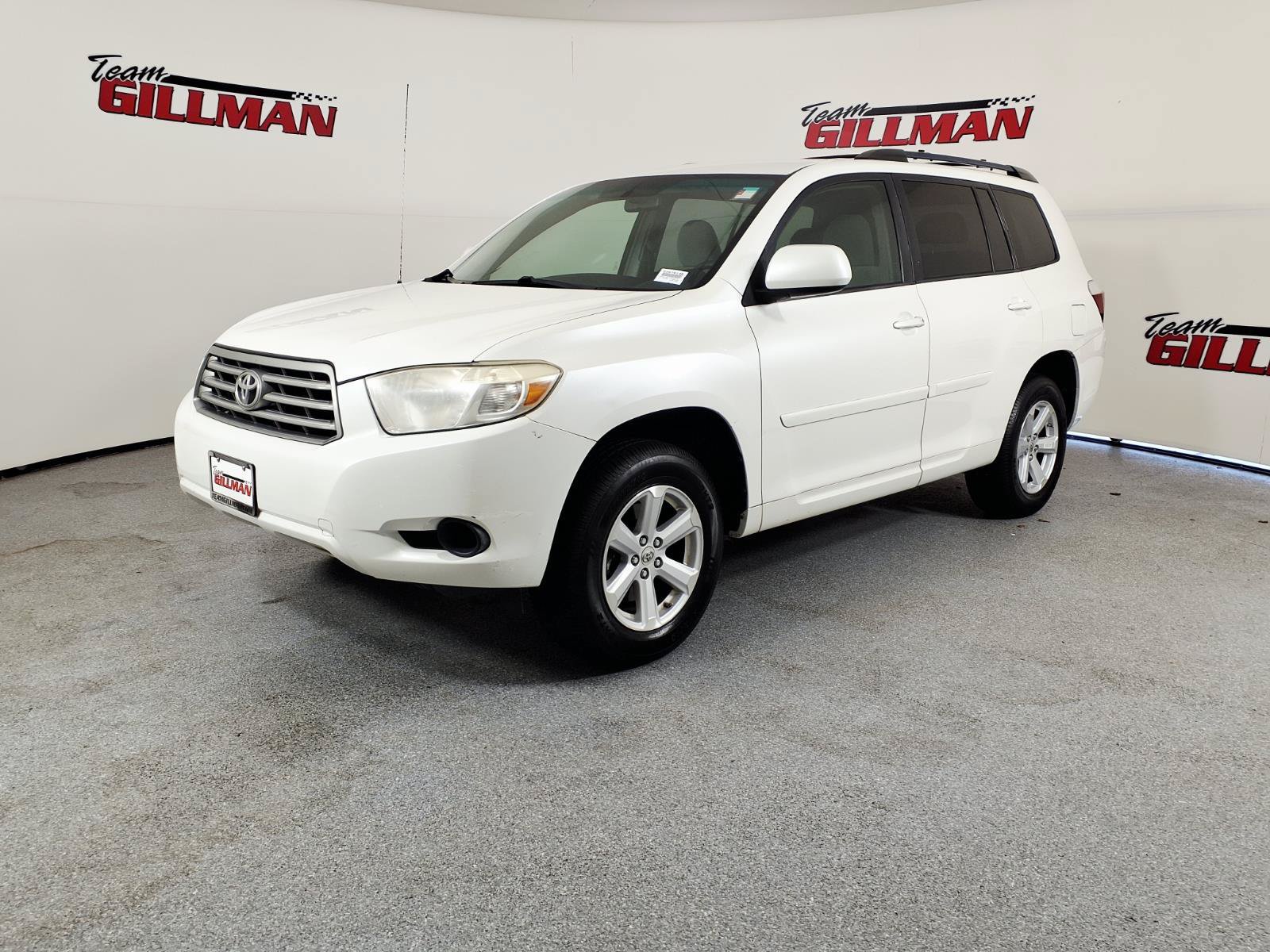 Used 2010 Toyota Highlander 2WD w/ Convenience Pkg image 3