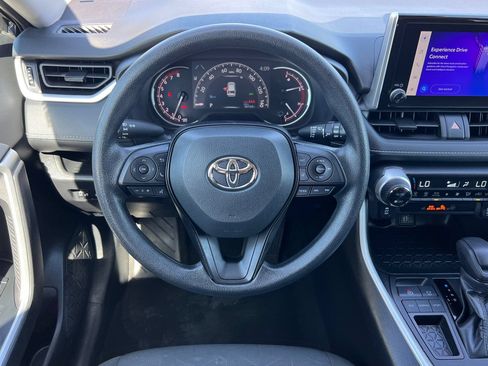 Used 2024 Toyota RAV4 XLE FWD image 16