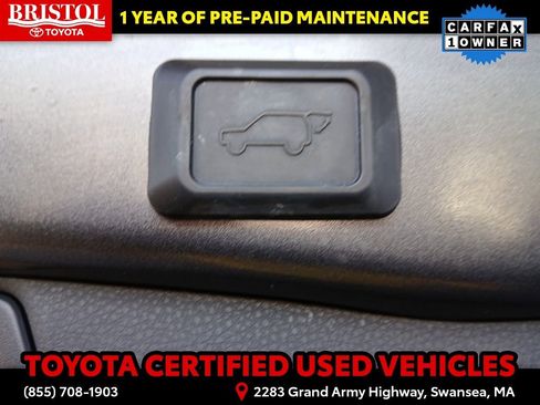 Certified 2023 Toyota RAV4 XLE Premium image 33