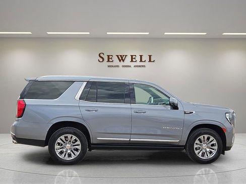 Used 2022 GMC Yukon Denali RWD image 5