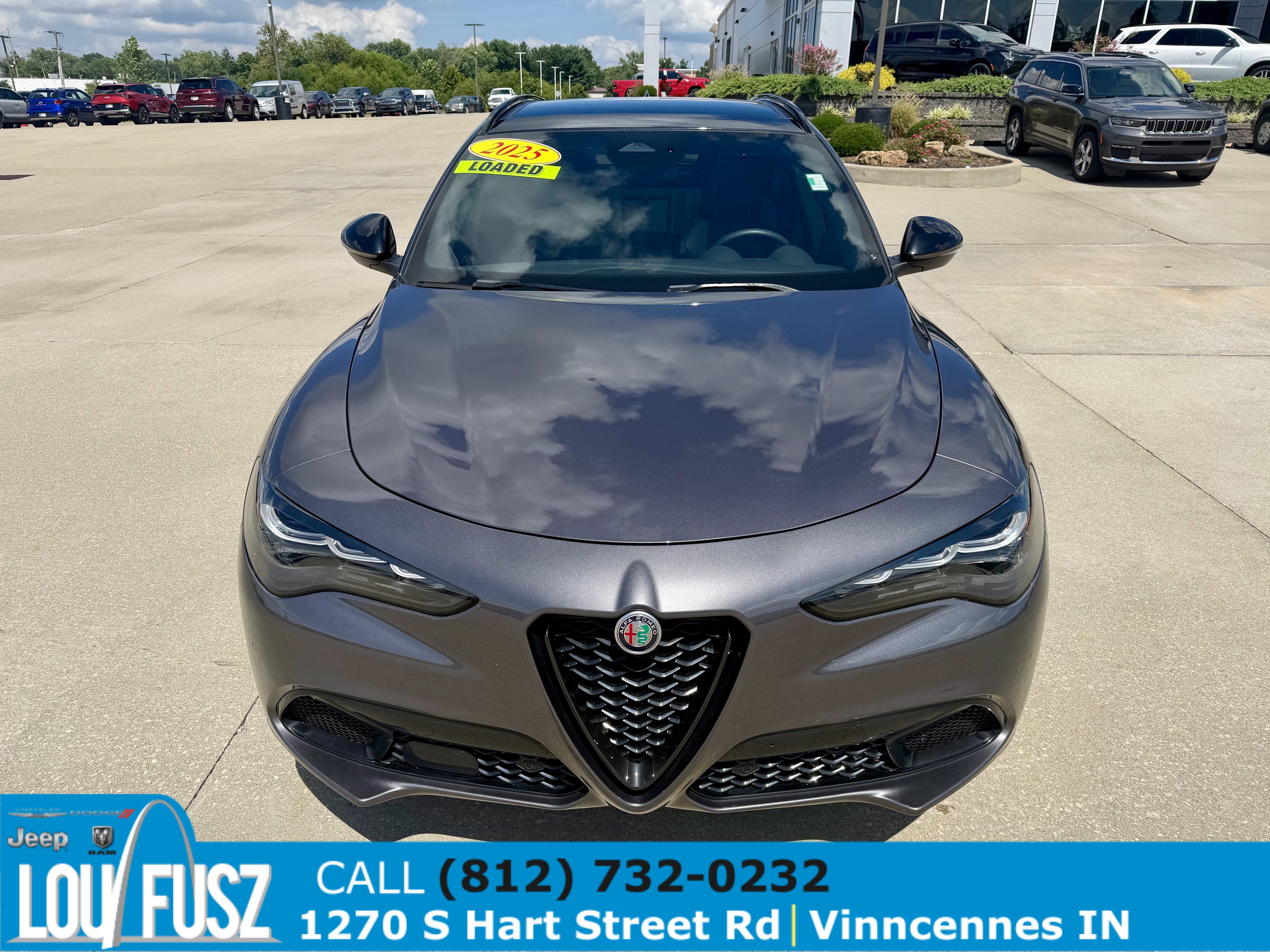 Used 2025 Alfa Romeo Stelvio Sprint w/ Convenience Package AWD/4WD image 2