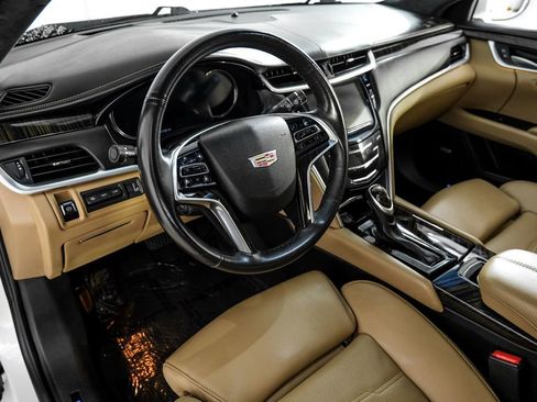 Used 2018 Cadillac XTS Platinum FWD image 2