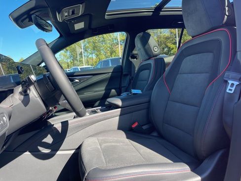 New 2026 Chevrolet Blazer EV RS w/ Super Cruise Package image 9