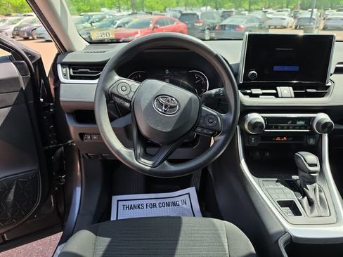 Used 2024 Toyota RAV4 LE AWD/4WD image 13