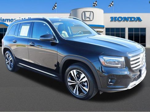 Used 2024 Mercedes-Benz GLB 250 image 1