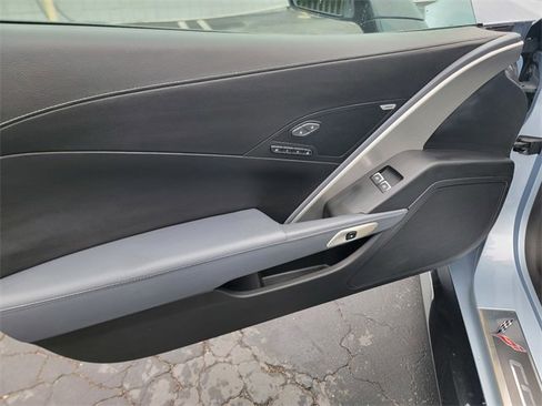 Used 2017 Chevrolet Corvette Z06 image 10
