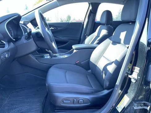 Used 2022 Chevrolet Malibu LT image 19