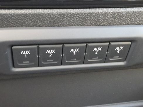 New 2025 GMC Sierra 2500 SLT w/ SLT Premium Package image 10