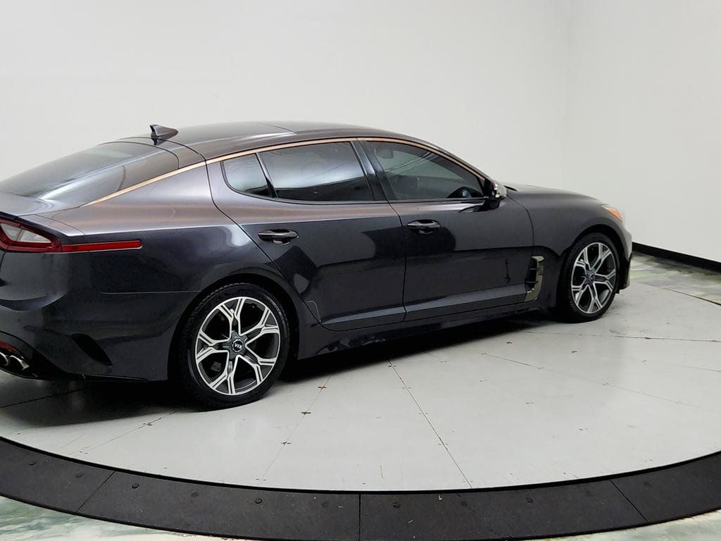 Used 2021 Kia Stinger GT-Line w/ Sun & Sound Package RWD image 5