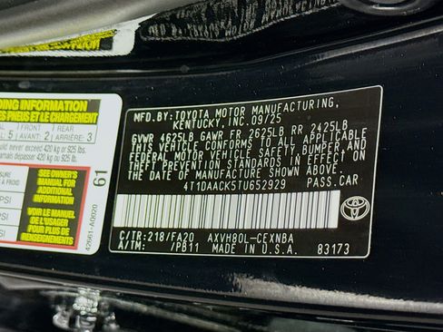 Used 2026 Toyota Camry LE image 40