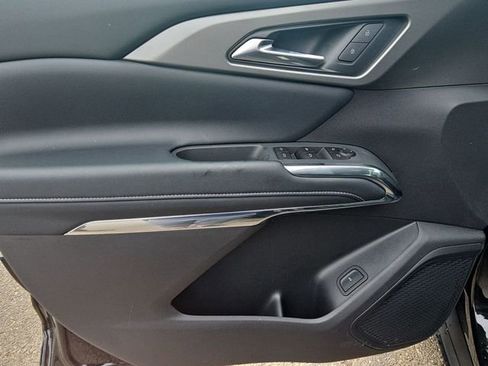 New 2026 Chevrolet Traverse LT w/ Midnight/Sport Edition FWD image 23